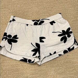 J. Crew Black Floral Women's Linen/Cotton Shorts - Size 6